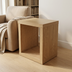 2-in-1 Cat Scratcher End Table – Modern Side Table with Sisal Pad, Light Wood